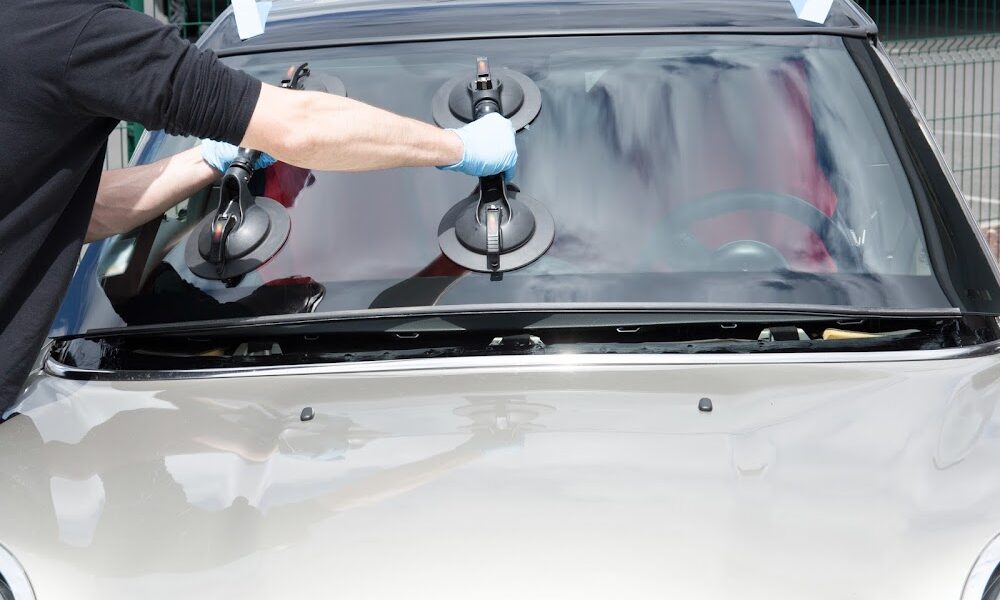 Auto Glass Fitters